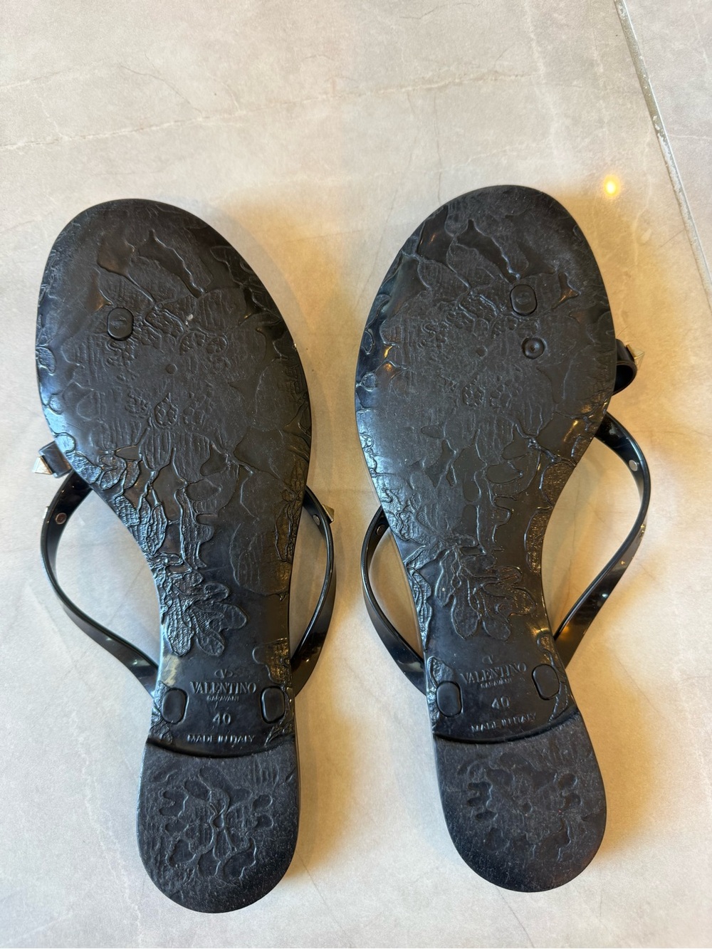Valentino Black Studded Bow Women’s Sandals - Picture 2 of 9